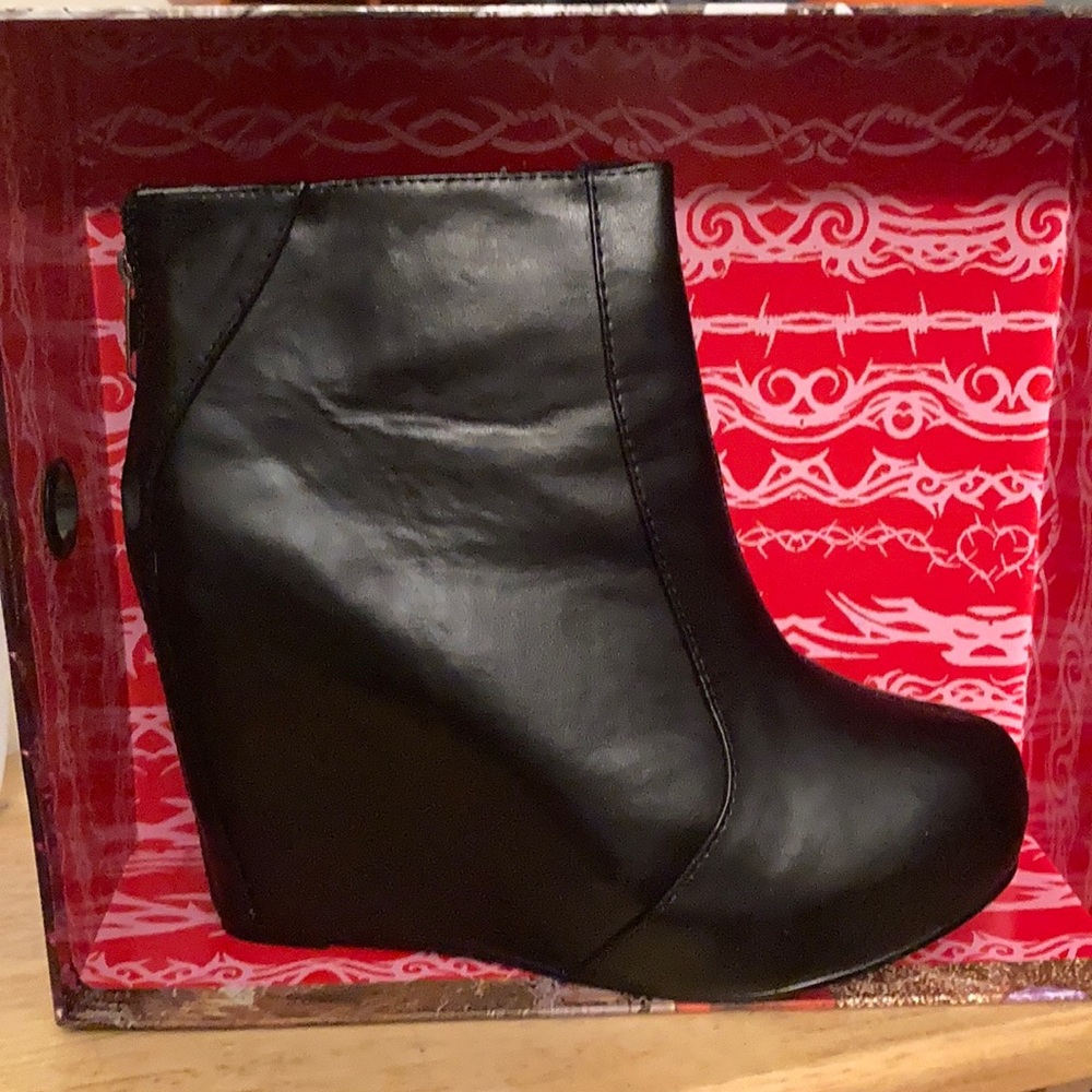 Jeffrey Campbell - Black Pixie Booties - Size 11